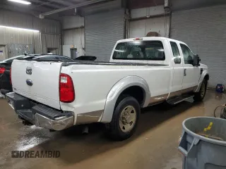 2008 Ford F-250 XL with VIN 1FTSX20568EB45795, listed as a Copart auction lot 82710014 with 149,667 mi miles and Salvage title. Bid and sale history available at DreamBid. Image 3.