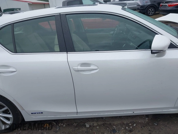 2012 Lexus CT 200h с VIN JTHKD5BH3C2066143, выставлен на аукционе IAAI как лот 42381163 с пробегом 45 355 миль миль и . История ставок и продаж доступна на DreamBid. Изображение 12.