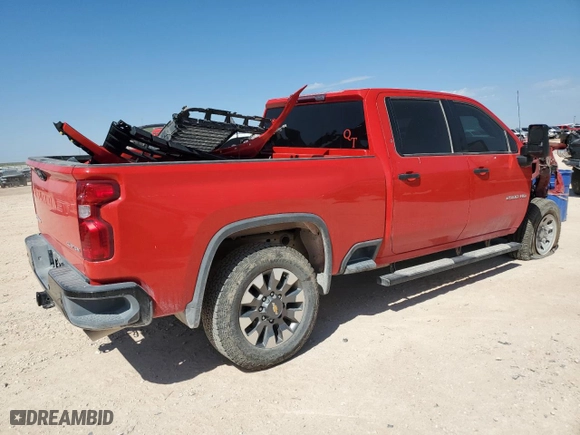 2024 Chevrolet Silverado 2500HD Custom with VIN 2GC4YME76R1144693, listed as a Copart auction lot 71013384 with 25,120 mi miles and Salvage Title. Bid and sale history available at carsss.com. Image 3.