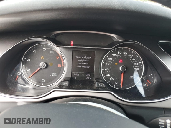 2014 Audi allroad A4 Premium Plus z VIN WA1UFAFL6EA018909, wystawiony jako Copart lot #51294425 z przebiegiem 90 838 mil mil oraz Szkoda całkowita • Salvage title. Historia ofert i sprzedaży dostępna na DreamBid. Obrazek 9.