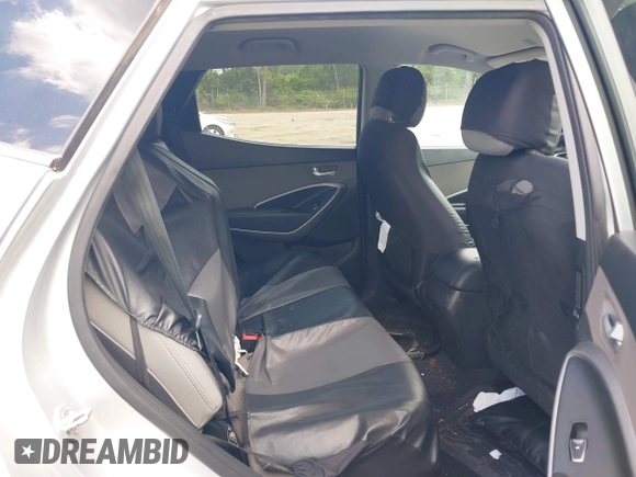 2016 Hyundai Santa Fe z VIN 5XYZT3LB9GG368906, wystawiony jako IAAI lot #42083613 z przebiegiem 83 064 mil mil oraz . Historia ofert i sprzedaży dostępna na DreamBid. Obrazek 8.