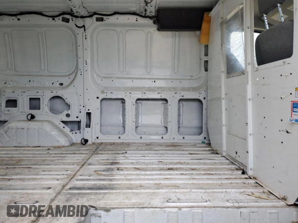 2018 Ford Transit с VIN 1FTYE1ZM2JKB20887, выставлен на аукционе Copart как лот 59699165 с пробегом 69 067 миль миль и Чистый • Clean title. История ставок и продаж доступна на DreamBid. Изображение 11.