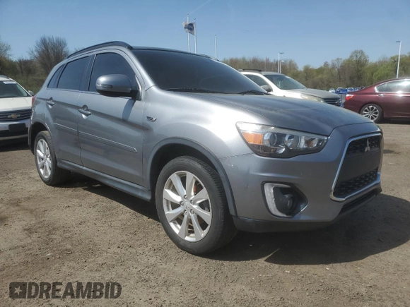 2015 Mitsubishi Outlander GT with VIN 4A4AP4AW0FE039332, listed as a Copart auction lot 54896985 with 61,733 mi miles and Salvage title. Bid and sale history available at DreamBid. Image 4.
