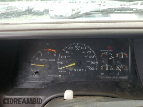 1995 Chevrolet Suburban with VIN 1GNGK16FXSJ380916, listed as a Copart auction lot 57666685 with 269,323 mi miles and Salvage title. Bid and sale history available at DreamBid. Image 9.