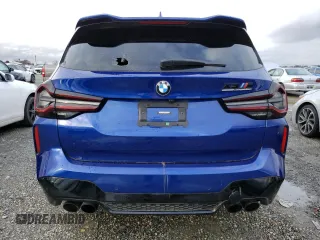 2022 BMW X3 M z VIN 5YM13EC09N9J58240, wystawiony jako Copart lot #39206934 z przebiegiem 9945 mil mil oraz . Historia ofert i sprzedaży dostępna na DreamBid. Obrazek 6.