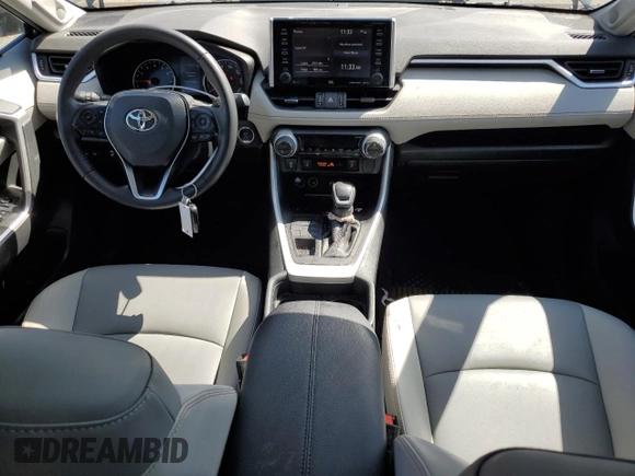 2019 Toyota RAV4 XLE Premium with VIN 2T3A1RFV6KC056792, listed as a Copart auction lot 53534865 with 80,109 mi miles and Salvage Title. Bid and sale history available at carsss.com. Image 8.
