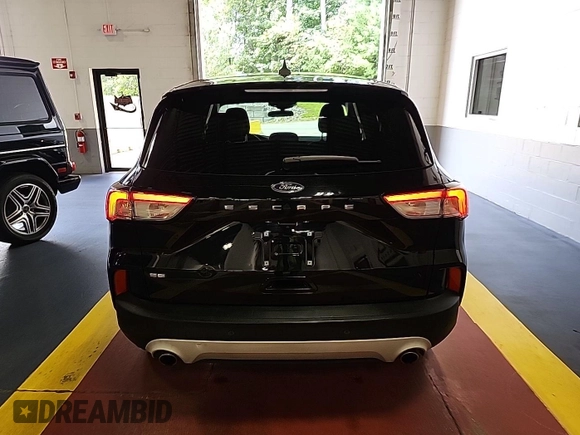 2021 Ford Escape SE with VIN 1FMCU0G69MUA67783, listed as a IAAI auction lot 42785516 with 42,013 mi miles and . Bid and sale history available at DreamBid. Image 21.