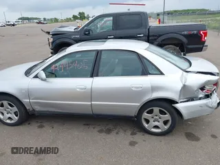 2001 Audi A4 с VIN WAUDH68DX1A010693, выставлен на аукционе IAAI как лот 42445405 с пробегом 191 684 миль миль и . История ставок и продаж доступна на DreamBid. Изображение 14.