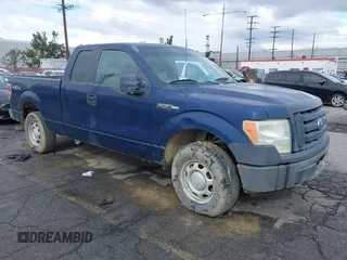 2012 Ford F-150 XL with VIN 1FTFX1EF4CFA96967, listed as a IAAI auction lot 41423830 with 215,958 mi miles. Bid and sale history available at carsss.com. Image 1.