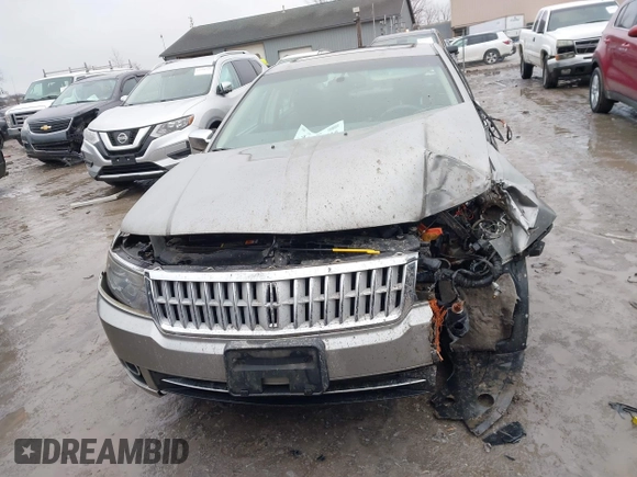 2009 Lincoln MKZ with VIN 3LNHM26T99R605048, listed as a IAAI auction lot 41459816 with 95,348 mi miles and . Bid and sale history available at DreamBid. Image 12.
