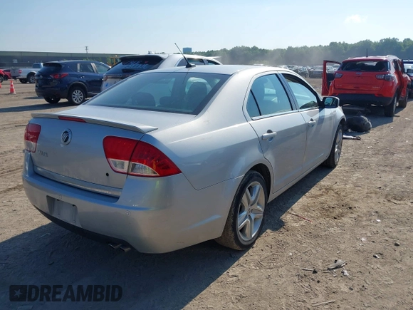 2010 Mercury Milan with VIN 3MEHM0HAXAR636168, listed as a IAAI auction lot 42650118 with 102,418 mi miles and . Bid and sale history available at DreamBid. Image 4.