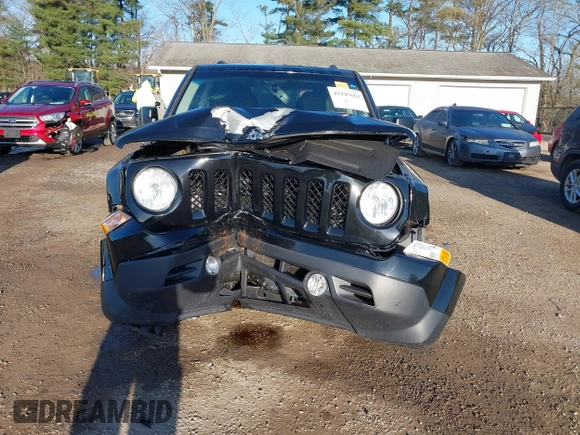 2016 Jeep Patriot Sport with VIN 1C4NJPBAXGD699514, listed as a IAAI auction lot 41945662 with 100,111 mi miles. Bid and sale history available at carsss.com. Image 13.