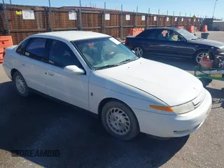 2001 Saturn LS z VIN 1G8JU52F61Y536892, wystawiony jako IAAI lot #41716794 z przebiegiem 247 031 mil mil oraz . Historia ofert i sprzedaży dostępna na DreamBid. Obrazek 1.