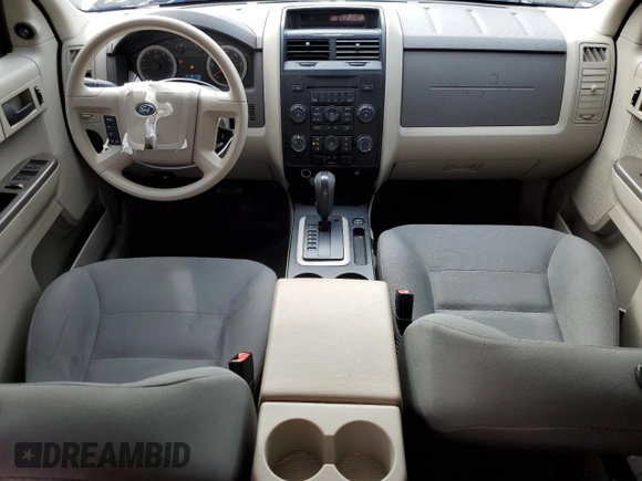 2008 Ford Escape XLS с VIN 1FMCU02Z58KE30129, выставлен на аукционе Copart как лот 48611765 с пробегом 97 014 миль миль и Списание • Salvage title. История ставок и продаж доступна на DreamBid. Изображение 8.