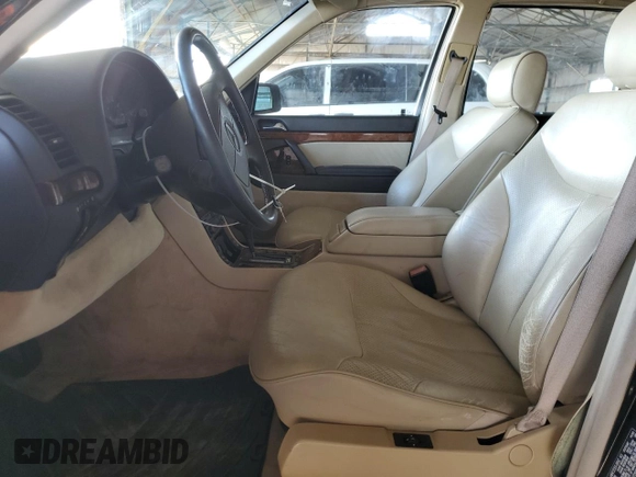 1994 Mercedes-Benz S with VIN WDBGA51E9RA172939, listed as a Copart auction lot 82686494 with 86,315 mi miles and Clean Title. Bid and sale history available at DreamBid. Image 7.