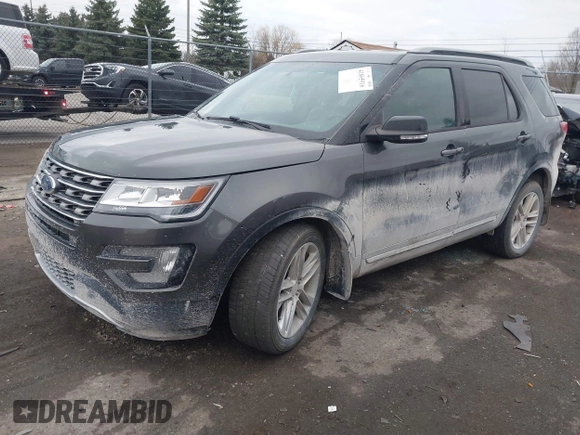 2016 Ford Explorer XLT with VIN 1FM5K8D82GGC84761, listed as a IAAI auction lot 41865916 with 226,883 mi miles and . Bid and sale history available at DreamBid. Image 2.