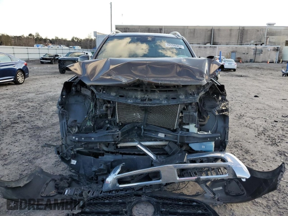 2017 Mercedes-Benz GLS 450 with VIN 4JGDF6EE1HA881266, listed as a Copart auction lot 42690564 with 104,961 mi miles and . Bid and sale history available at DreamBid. Image 5.