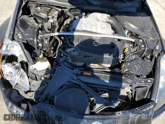 2005 Nissan 350Z Touring with VIN JN1AZ36A05M751145, listed as a Copart auction lot 47348945 with 139,477 mi miles and Salvage title. Bid and sale history available at DreamBid. Image 11.