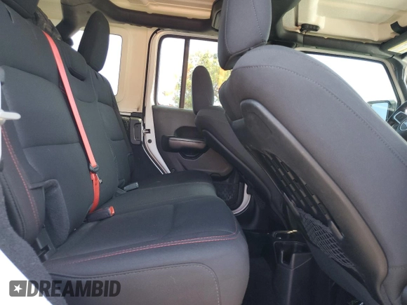 2020 Jeep Wrangler Unlimited Recon with VIN 1C4HJXFN2LW253771, listed as a Copart auction lot 54837675 with 98,935 mi miles and Salvage title. Bid and sale history available at DreamBid. Image 11.