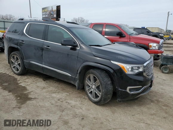 2017 GMC Acadia Denali z VIN 1GKKNXLS7HZ303577, wystawiony jako Copart lot #45674075 z przebiegiem 130 433 mil mil oraz Szkoda całkowita • Salvage title. Historia ofert i sprzedaży dostępna na DreamBid. Obrazek 4.