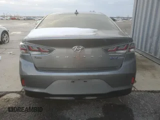 2018 Hyundai Sonata Hybrid SE with VIN KMHE24L3XJA078628, listed as a Copart auction lot 85949024 with 127,444 mi miles and Clean Title. Bid and sale history available at carsss.com. Image 6.