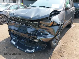 2018 Jeep Grand Cherokee Limited с VIN 1C4RJFBG1JC246007, выставлен на аукционе IAAI как лот 42400511 с пробегом 63 109 миль миль и . История ставок и продаж доступна на DreamBid. Изображение 6.