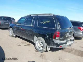 2005 Chevrolet TrailBlazer LS with VIN 1GNET16S756205497, listed as a IAAI auction lot 41766469 with 227,910 mi miles. Bid and sale history available at carsss.com. Image 3.