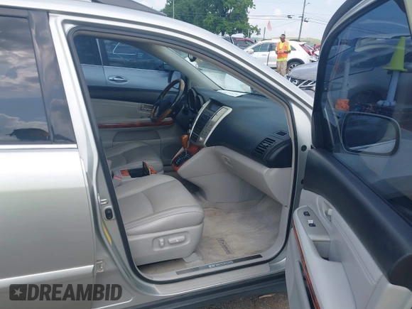 2004 Lexus RX 330 z VIN 2T2GA31UX4C011223, wystawiony jako IAAI lot #42413638 z przebiegiem 291 553 mil mil oraz . Historia ofert i sprzedaży dostępna na DreamBid. Obrazek 5.