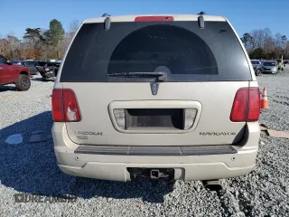 2005 Lincoln Navigator Luxury with VIN 5LMFU28595LJ12787, listed as a Copart auction lot 83135894 with 268,717 mi miles and Salvage Title. Bid and sale history available at carsss.com. Image 6.