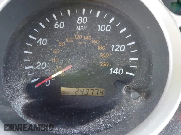 2004 Toyota Highlander z VIN JTEDP21A940025867, wystawiony jako IAAI lot #42274495 z przebiegiem 243 774 mil mil oraz . Historia ofert i sprzedaży dostępna na DreamBid. Obrazek 7.