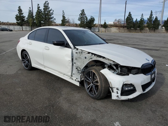 2022 BMW 3 Series 330e with VIN 3MW5P7J00N8C57811, listed as a Copart auction lot 42154045 with 29,705 mi miles and Salvage Title. Bid and sale history available at carsss.com. Image 4.