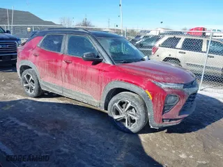 2021 Chevrolet TrailBlazer RS with VIN KL79MUSL3MB125608, listed as a IAAI auction lot 41409388 with 137,895 mi miles. Bid and sale history available at carsss.com. Image 1.