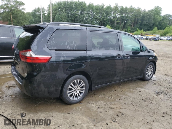 2020 Toyota Sienna XLE Auto Access Seat with VIN 5TDYZ3DC1LS068419, listed as a Copart auction lot 64404475 with 92,579 mi miles and Clean title. Bid and sale history available at DreamBid. Image 3.
