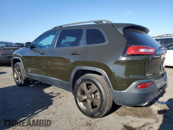 2016 Jeep Cherokee Altitude with VIN 1C4PJMCS2GW309427, listed as a Copart auction lot 88905595 with 175,974 mi miles and Salvage title. Bid and sale history available at DreamBid. Image 2.