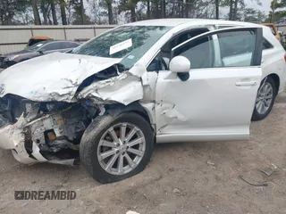2012 Toyota Venza LE with VIN 4T3ZA3BB5CU061476, listed as a IAAI auction lot 41236395 with Not Provided miles and . Bid and sale history available at DreamBid. Image 19.