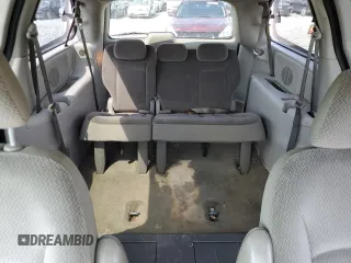 2005 Chrysler Town & Country Touring z VIN 2C4GP54L05R524614, wystawiony jako Copart lot #54941575 z przebiegiem 300 918 mil mil oraz Szkoda całkowita • Salvage title. Historia ofert i sprzedaży dostępna na DreamBid. Obrazek 10.