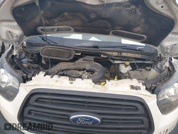 2018 Ford Transit Cargo with VIN 1FTYE2YM3JKA96638, listed as a IAAI auction lot 41319002 with Not Provided miles. Bid and sale history available at carsss.com. Image 10.