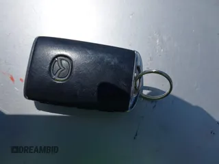 2021 Mazda MX-5 Miata Grand Touring z VIN JM1NDAM75M0450871, wystawiony jako IAAI lot #42060495 z przebiegiem 48 670 mil mil oraz . Historia ofert i sprzedaży dostępna na DreamBid. Obrazek 11.