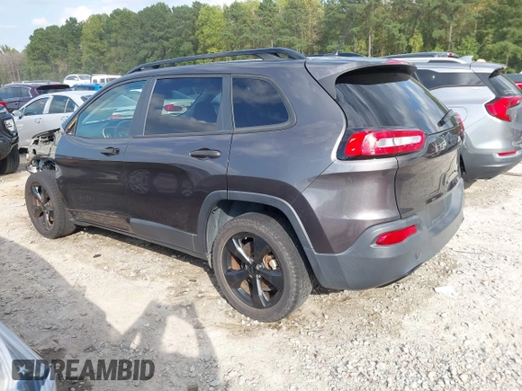 2017 Jeep Cherokee Altitude z VIN 1C4PJLABXHW666918, wystawiony jako IAAI lot #40520357 z przebiegiem 193 721 mil mil oraz . Historia ofert i sprzedaży dostępna na DreamBid. Obrazek 3.