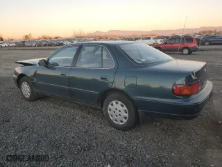 1996 Toyota Camry DX with VIN JT2BG12K2T0400938, listed as a Copart auction lot 42264365 with 98,349 mi miles and Salvage Title. Bid and sale history available at carsss.com. Image 2.