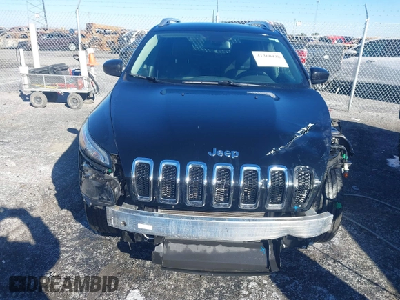 2018 Jeep Cherokee Latitude Plus with VIN 1C4PJMLB0JD507197, listed as a IAAI auction lot 41360448 with 61,877 mi miles and . Bid and sale history available at carsss.com. Image 6.