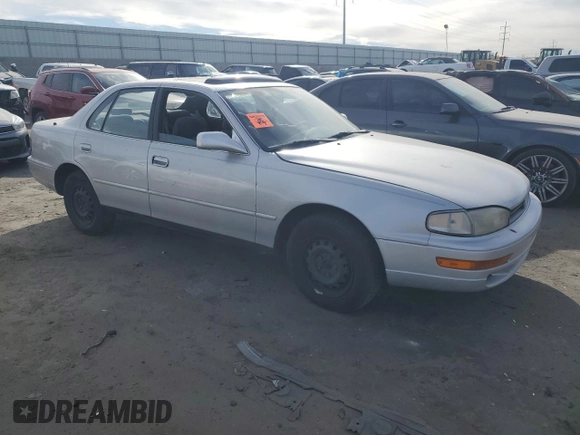 1993 Toyota Camry LE with VIN 4T1SK12E6PU251217, listed as a Copart auction lot 87254284 with 0 mi miles and Non Repairable. Bid and sale history available at carsss.com. Image 4.