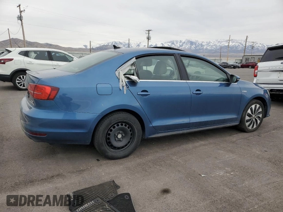 2015 Volkswagen Jetta Sedan Hybrid SEL Premium with VIN 3VW637AJ3FM321602, listed as a Copart auction lot 43653935 with 101,072 mi miles and Clean Title. Bid and sale history available at carsss.com. Image 3.