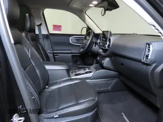 2021 Ford Bronco Sport Big Bend z VIN 3FMCR9B6XMRA59857, wystawiony jako Copart lot #59013735 z przebiegiem 25 738 mil mil oraz Szkoda całkowita • Salvage title. Historia ofert i sprzedaży dostępna na DreamBid. Obrazek 5.