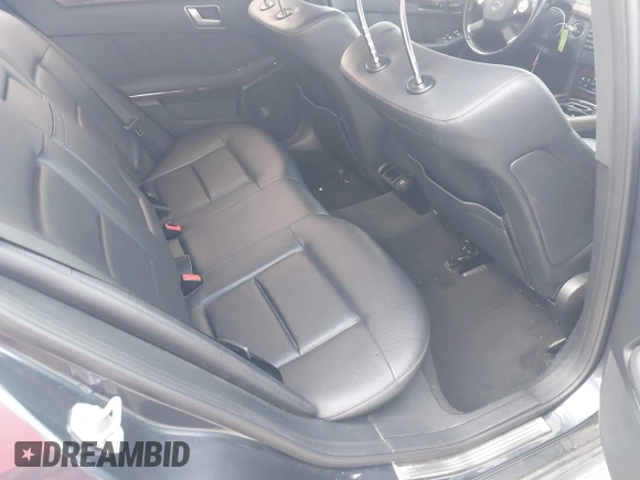 2012 Mercedes-Benz E 350 Luxury with VIN WDDHF5KB9CA594203, listed as a IAAI auction lot 42587838 with 190,097 mi miles and . Bid and sale history available at DreamBid. Image 8.