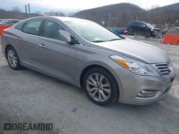 2014 Hyundai Azera Limited with VIN KMHFH4JG2EA373768, listed as a IAAI auction lot 41711780 with 43,447 mi miles and . Bid and sale history available at carsss.com. Image 1.