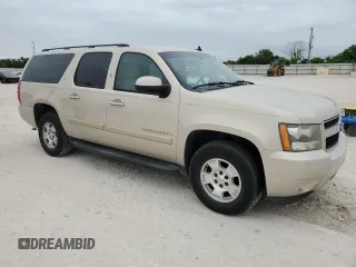 2008 Chevrolet Suburban LT w/3LT with VIN 3GNFC16098G143610, listed as a Copart auction lot 52948285 with 246,589 mi miles and Salvage Title. Bid and sale history available at carsss.com. Image 4.
