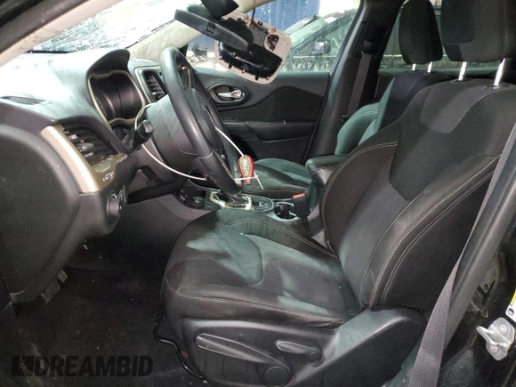 2015 Jeep Cherokee Latitude with VIN 1C4PJMCB5FW727463, listed as a Copart auction lot 89093975 with 116,238 mi miles and Clean Title. Bid and sale history available at DreamBid. Image 7.