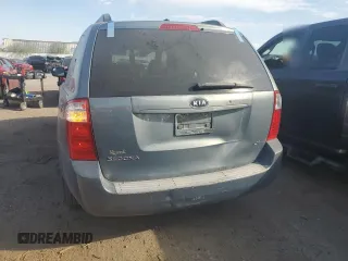 2009 Kia Sedona LX with VIN KNDMB233896315104, listed as a Copart auction lot 74995564 with 210,916 mi miles and Salvage Title. Bid and sale history available at carsss.com. Image 6.