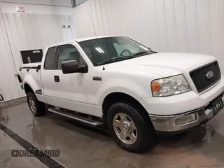 2004 Ford F-150 XLT z VIN 1FTPX04514KB70491, wystawiony jako IAAI lot #41320139 z przebiegiem 131 891 mil mil oraz . Historia ofert i sprzedaży dostępna na DreamBid. Obrazek 14.